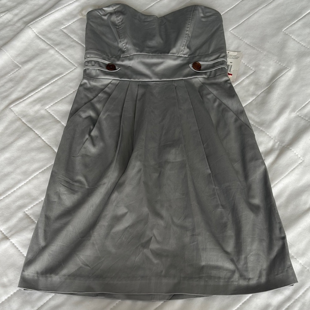 Elegant Gray Strapless Dress size 1 nwt